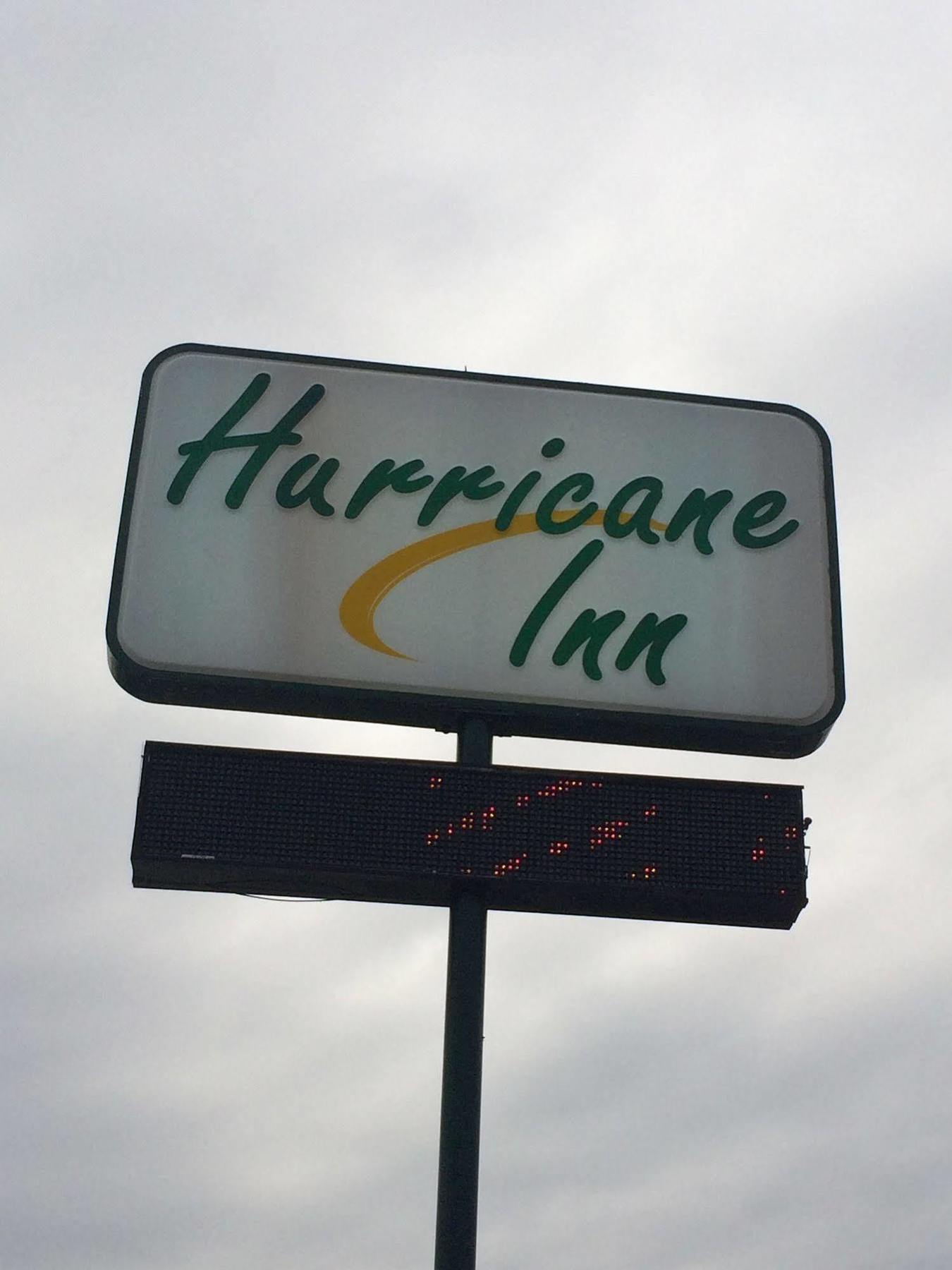 Hurricane Inn Waynesboro Exterior photo